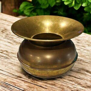 Vintage Brass Spittoon Vase Planter Cuspidor Made in Taiwan 6" Tall 8" Wide BOHO